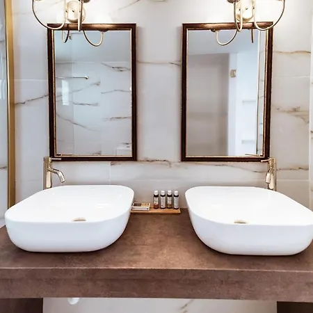 Luxury 3br In The Heart Of The Apartment *