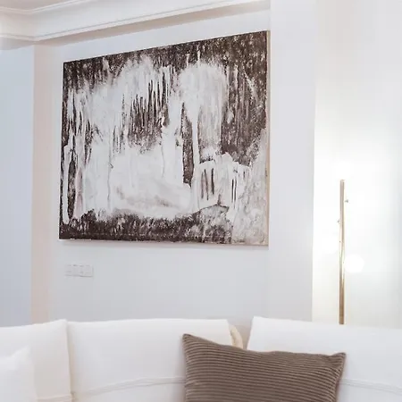 Luxury 3br In The Heart Of The
