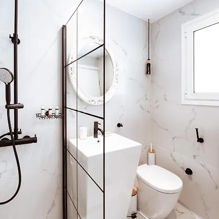 Luxury 3br In The Heart Of The *