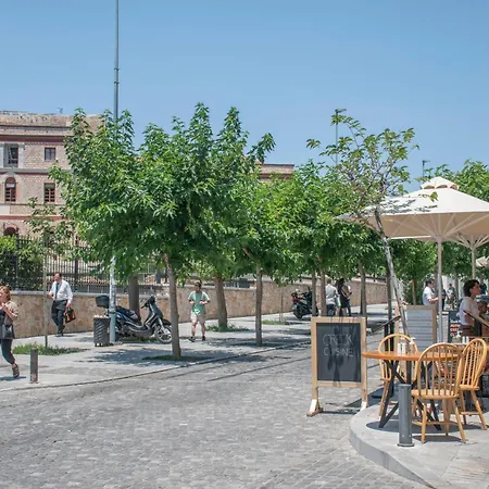 Apartment Luxury 3br In The Heart Of The Athens