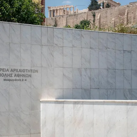 Luxury 3br In The Heart Of The Apartment Athens